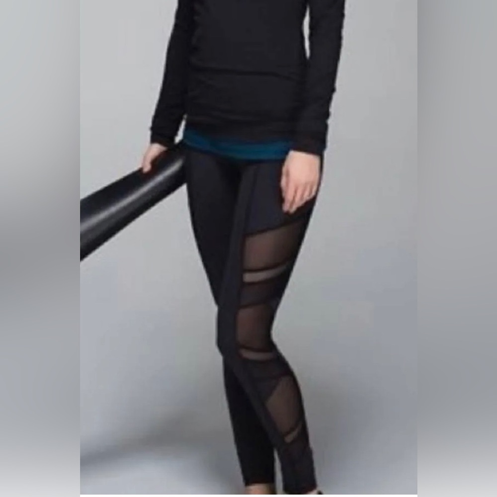 Lululemon just breathe leggings black EUC
